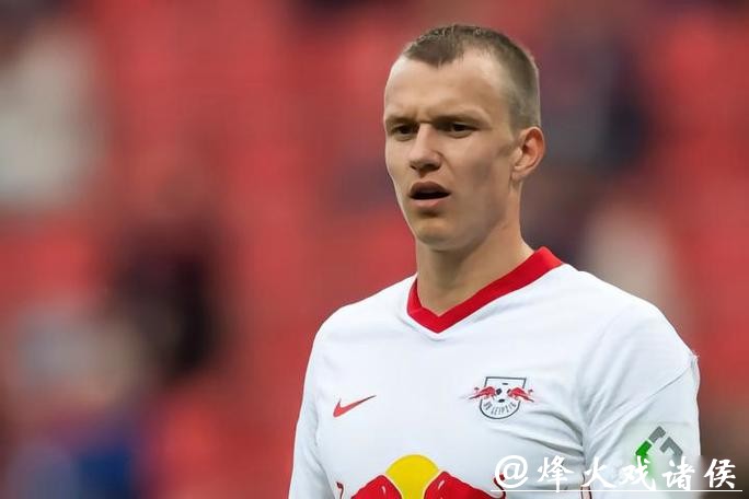 莱比锡边卫克洛斯特曼与球队续约至2024年 莱比锡边卫克洛斯特曼与球队续约至2024年