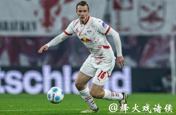 莱比锡边卫克洛斯特曼与球队续约至2024年 莱比锡边卫克洛斯特曼与球队续约至2024年