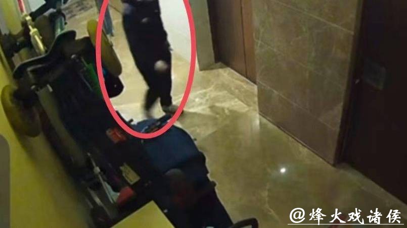 三双女鞋牵出系列案！“奢侈品大盗”专盯高档小区门口鞋柜